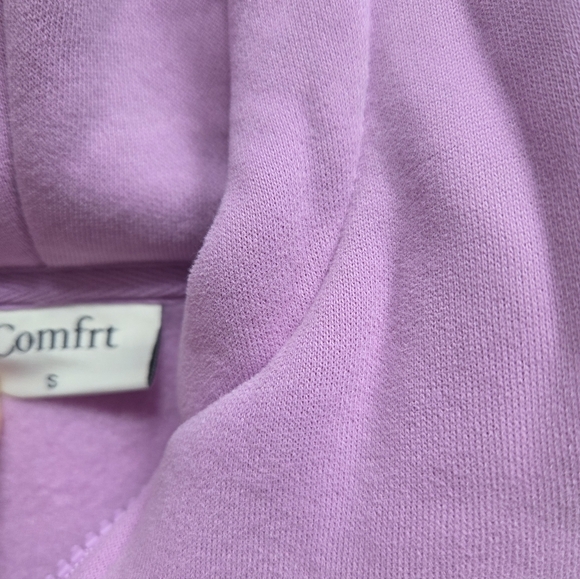 COMFRT ZIP UP - Picture 3 of 4